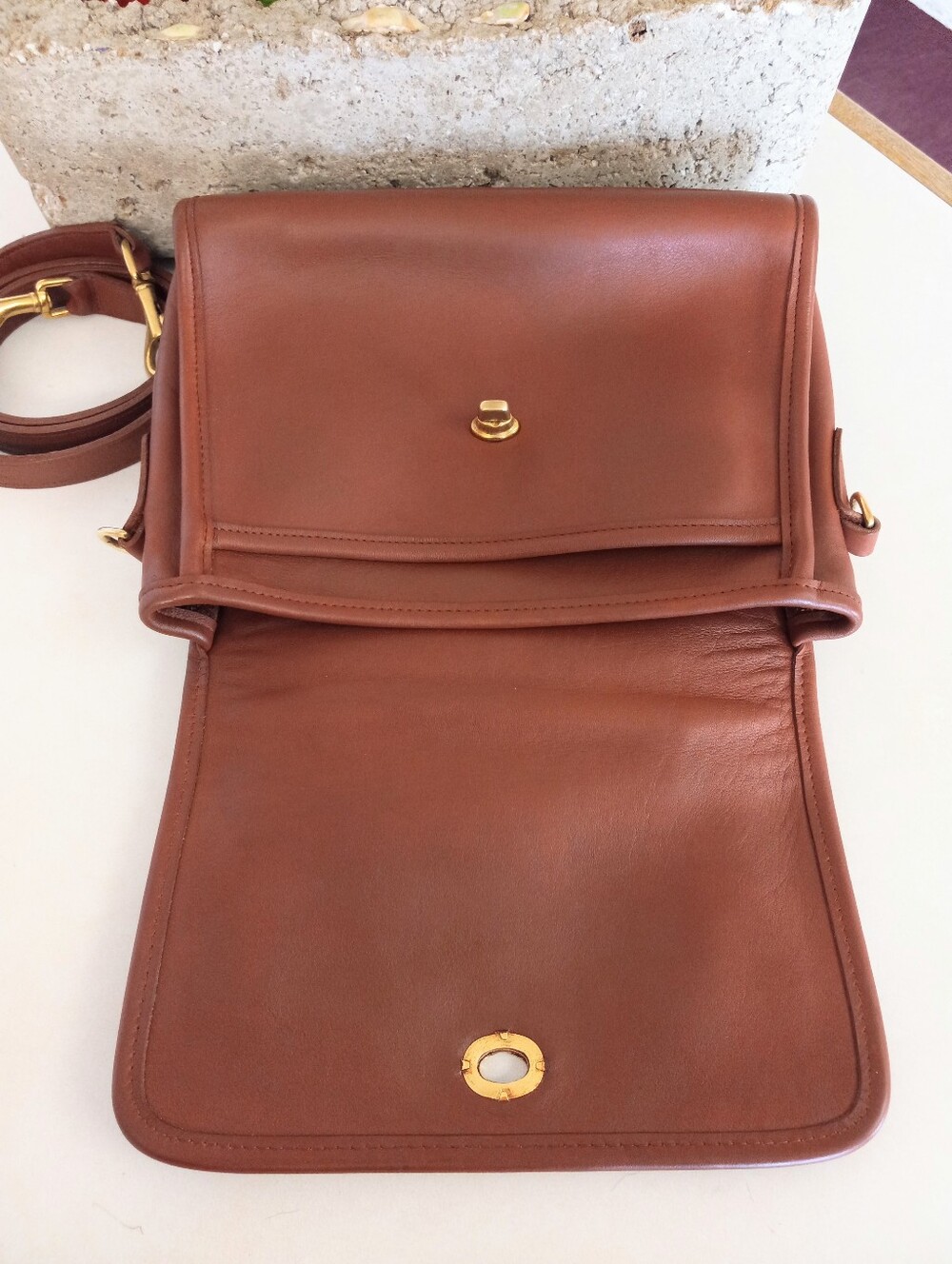 Coach Court Bag #9870, British Tan, 1996 - Picture 9 of 16